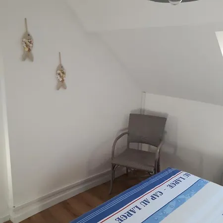 Le Cocon Marquisien Ferienhaus *