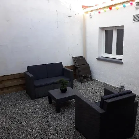 Le Cocon Marquisien Ferienhaus *